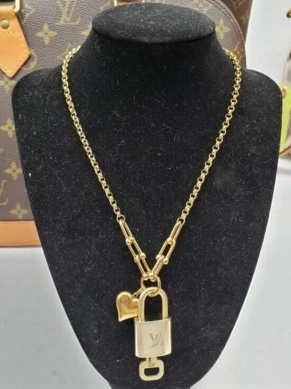 Authentic Louis Vuitton Lock & Key w/ Unbranded Horse ShoeGold PlatedChain